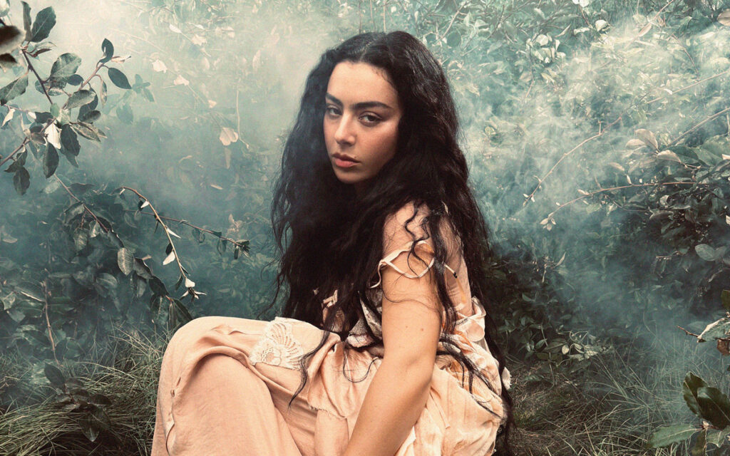 Charli XCX Releases “House” Featuring John Cale — A Sonic Vision of Elegance and Brutality Charli XCX